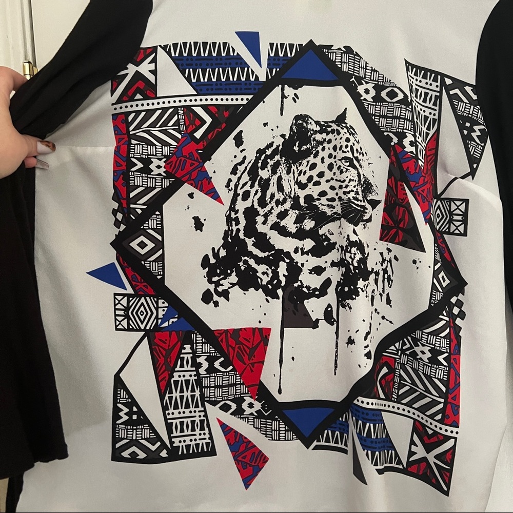 KENSIE Jaguar Graphic Print shirt